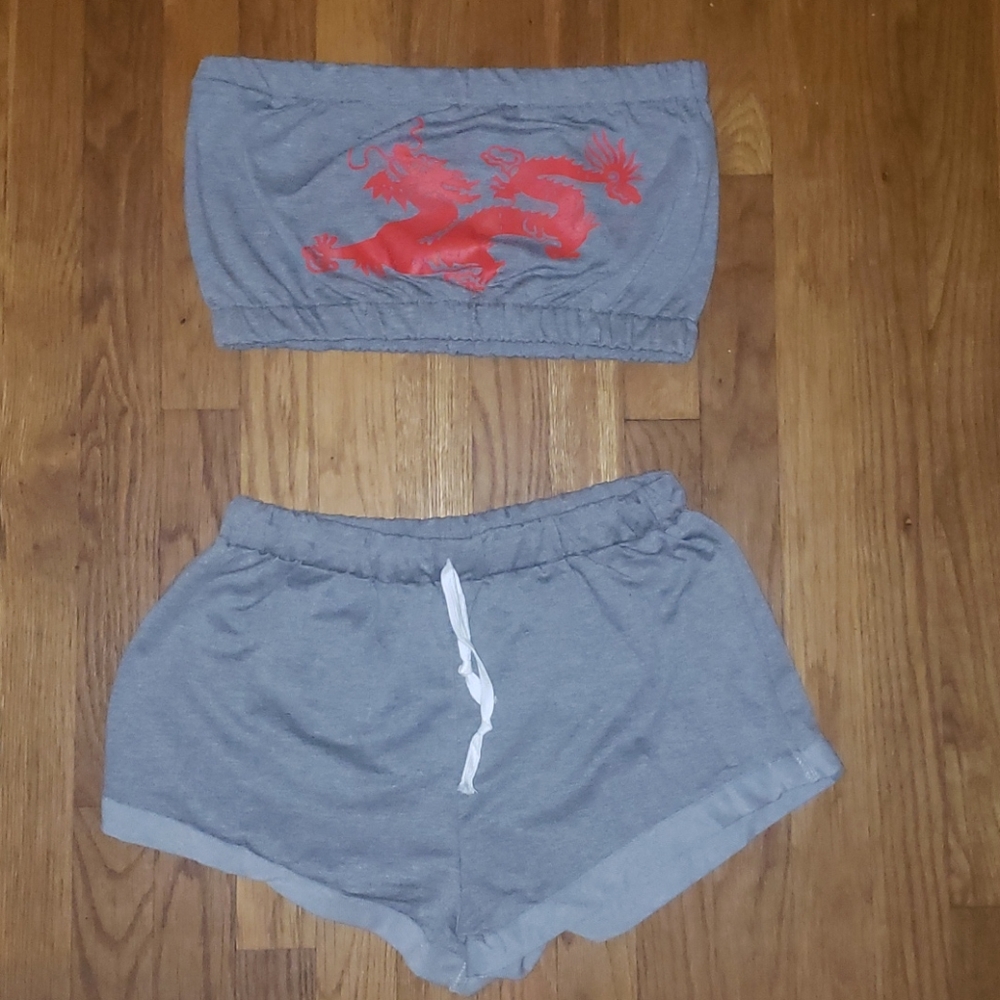 Dragon graphic tube top and shorts 2 peice set